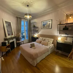 D Hotes Séjour chez l'habitant